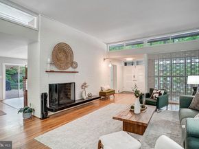 9203 Saint Marks Place, Fairfax VA 22031