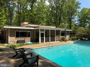 9203 Saint Marks Place, Fairfax VA 22031