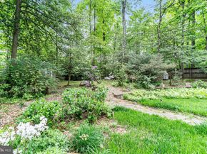 9203 Saint Marks Place, Fairfax VA 22031