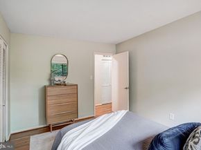 9203 Saint Marks Place, Fairfax VA 22031