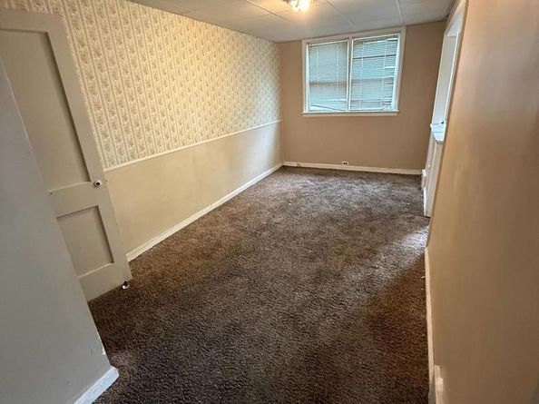 208 Golf Road, Darby PA 19023