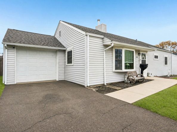 248 N Oxford Valley Road, Fairless Hills PA 19030