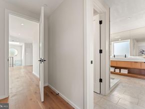21 Overbeck Alley NE, Washington DC 20002