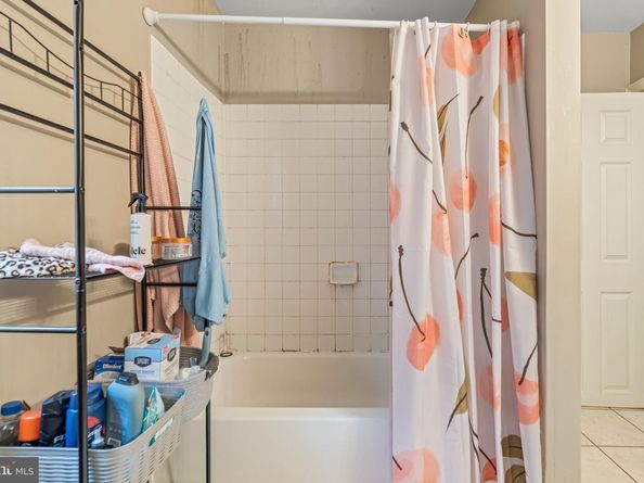 4139 Woodland Avenue, Philadelphia PA 19104