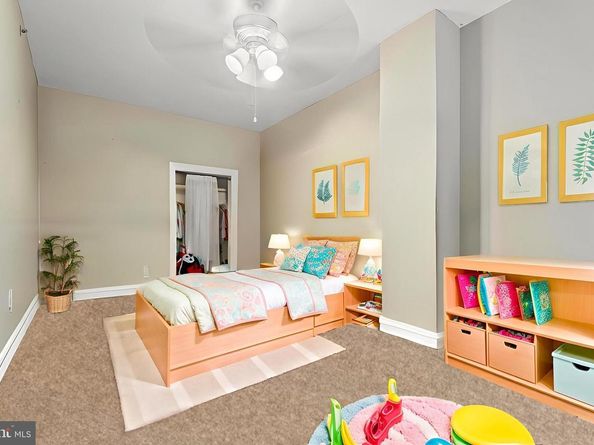 4139 Woodland Avenue, Philadelphia PA 19104