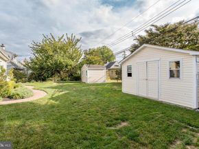 23 Misty Pine Road, Levittown PA 19056