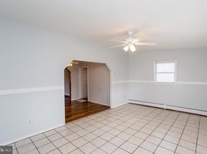 23 Misty Pine Road, Levittown PA 19056