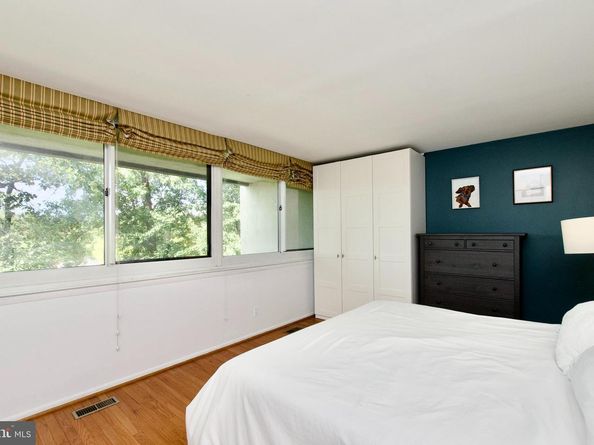 2204 S Quincy Street 1, Arlington VA 22204