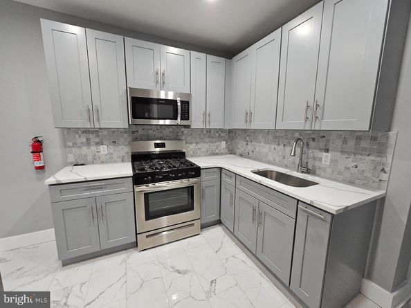 1537 N Frazier Street, Philadelphia PA 19131