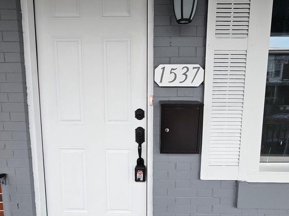 1537 N Frazier Street, Philadelphia PA 19131