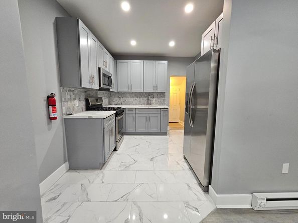 1537 N Frazier Street, Philadelphia PA 19131