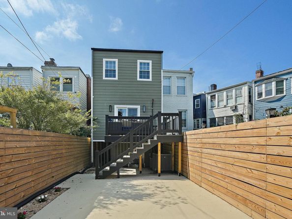 1404 Massachusetts Avenue SE, Washington DC 20003