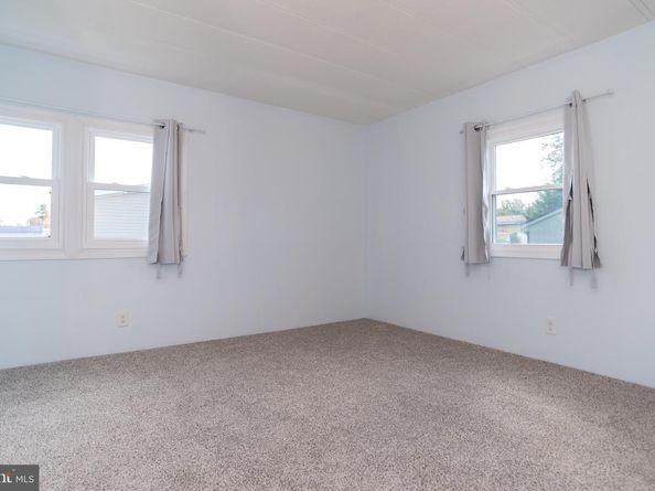 5218 Graham Drive, Morrisville PA 19067