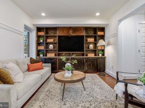1739 D Street NE, Washington DC 20002