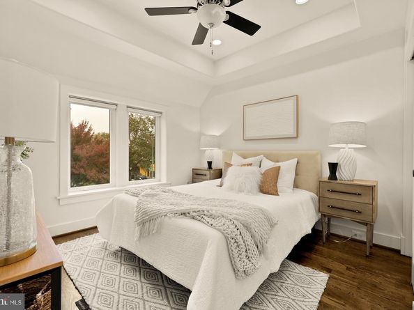 1739 D Street NE, Washington DC 20002