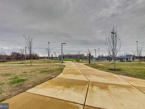 1739 D Street NE, Washington DC 20002