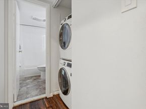 4000 Gypsy Lane 528, Philadelphia PA 19129