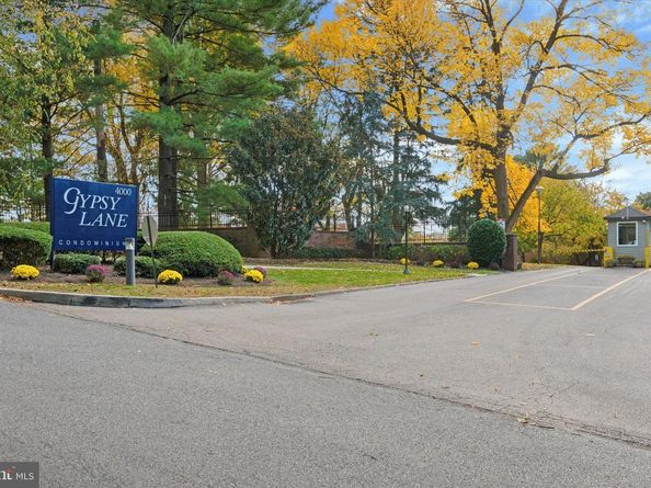 4000 Gypsy Lane 528, Philadelphia PA 19129