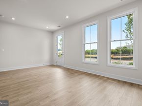 13918 Aviation Place, Herndon VA 20171