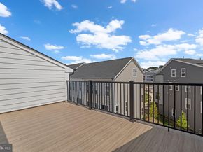13918 Aviation Place, Herndon VA 20171