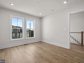 13918 Aviation Place, Herndon VA 20171