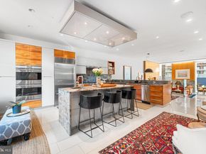 136 N 22nd Street, Philadelphia PA 19103