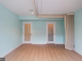 136 N 22nd Street, Philadelphia PA 19103