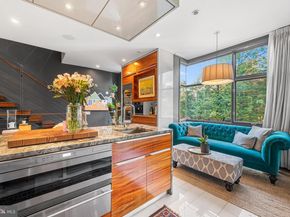 136 N 22nd Street, Philadelphia PA 19103