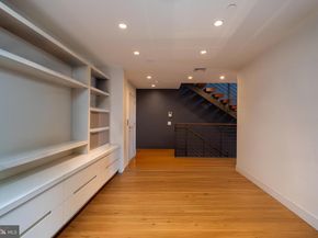 136 N 22nd Street, Philadelphia PA 19103