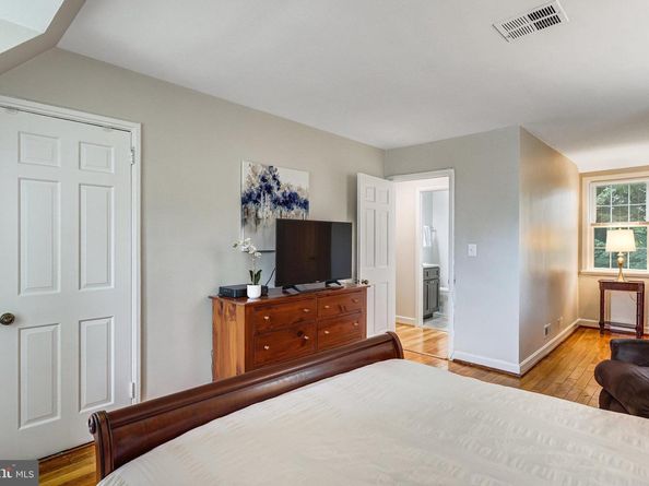 4698 36TH Street S A, Arlington VA 22206