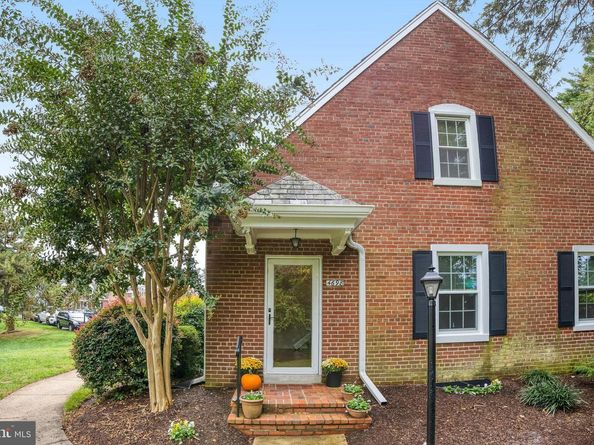 4698 36TH Street S A, Arlington VA 22206