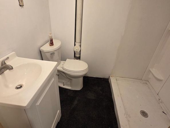 8209 Rowland Avenue, Philadelphia PA 19136