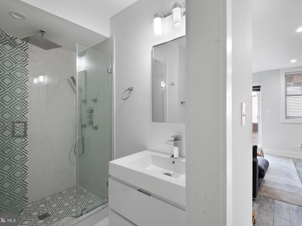 6303 9TH Street NW, Washington DC 20011