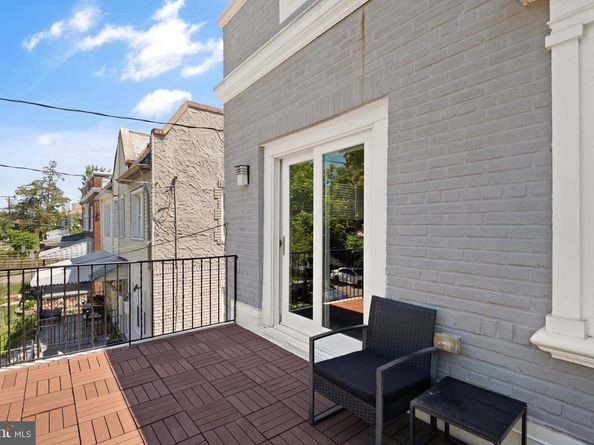 6303 9TH Street NW, Washington DC 20011
