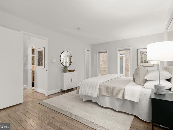 4297 Embassy Park Drive NW, Washington DC 20016