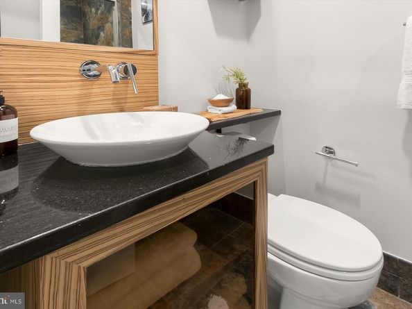 4297 Embassy Park Drive NW, Washington DC 20016