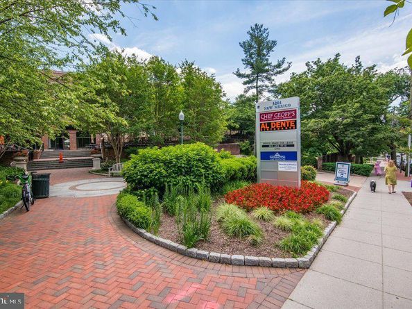4297 Embassy Park Drive NW, Washington DC 20016
