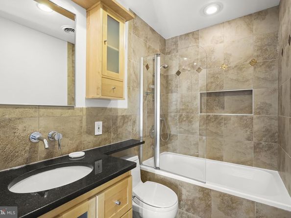 4297 Embassy Park Drive NW, Washington DC 20016