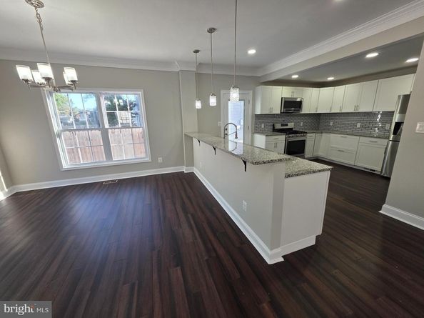 6724 Westlawn Drive, Falls Church VA 22042