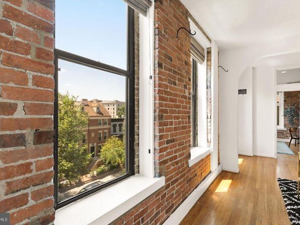 1615 Q Street NW 301/303, Washington DC 20009