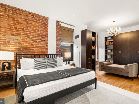 1615 Q Street NW 301/303, Washington DC 20009