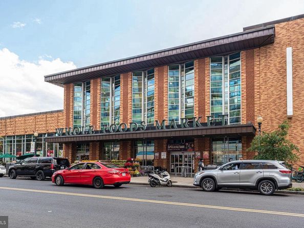 1615 Q Street NW 301/303, Washington DC 20009