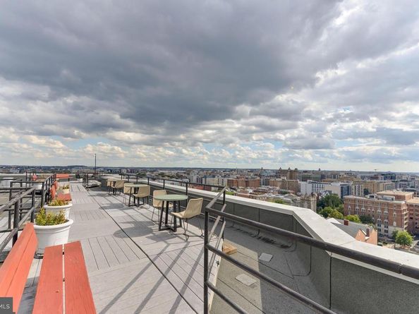 1615 Q Street NW 301/303, Washington DC 20009