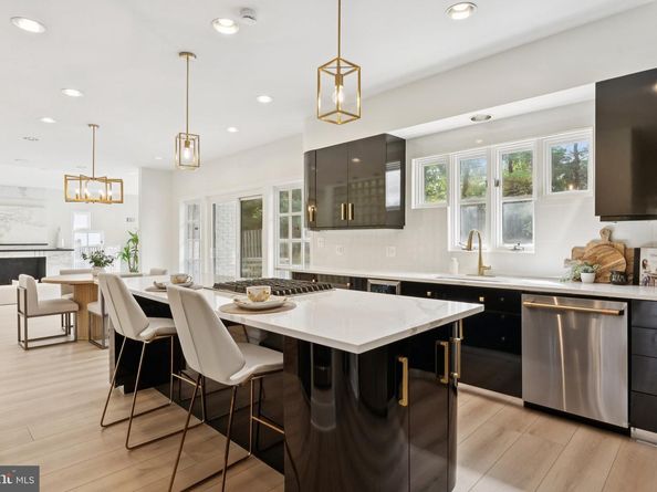 9808 Tibron Court, Potomac MD 20854