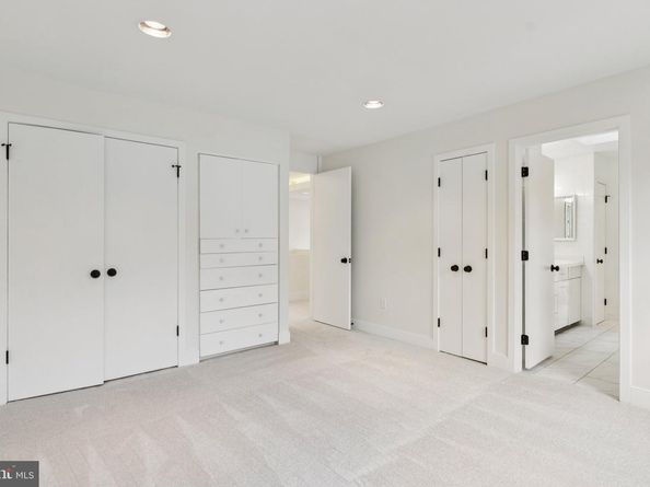 9808 Tibron Court, Potomac MD 20854