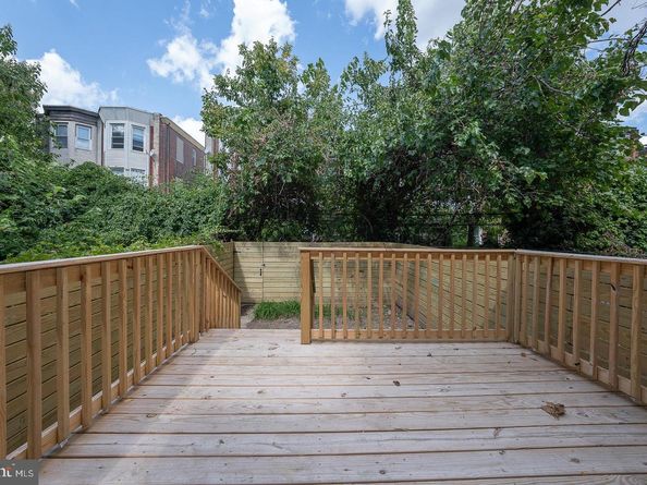 2211 W Estaugh Street, Philadelphia PA 19140