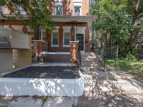 2211 W Estaugh Street, Philadelphia PA 19140