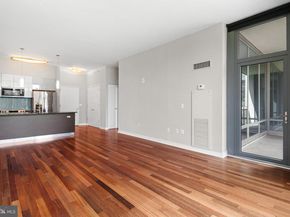2101 Market Street 305, Philadelphia PA 19103
