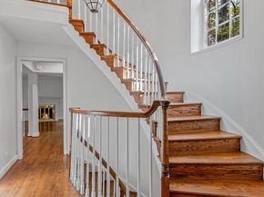 2424 S Queen Street, Arlington VA 22202