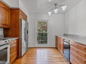 2424 S Queen Street, Arlington VA 22202